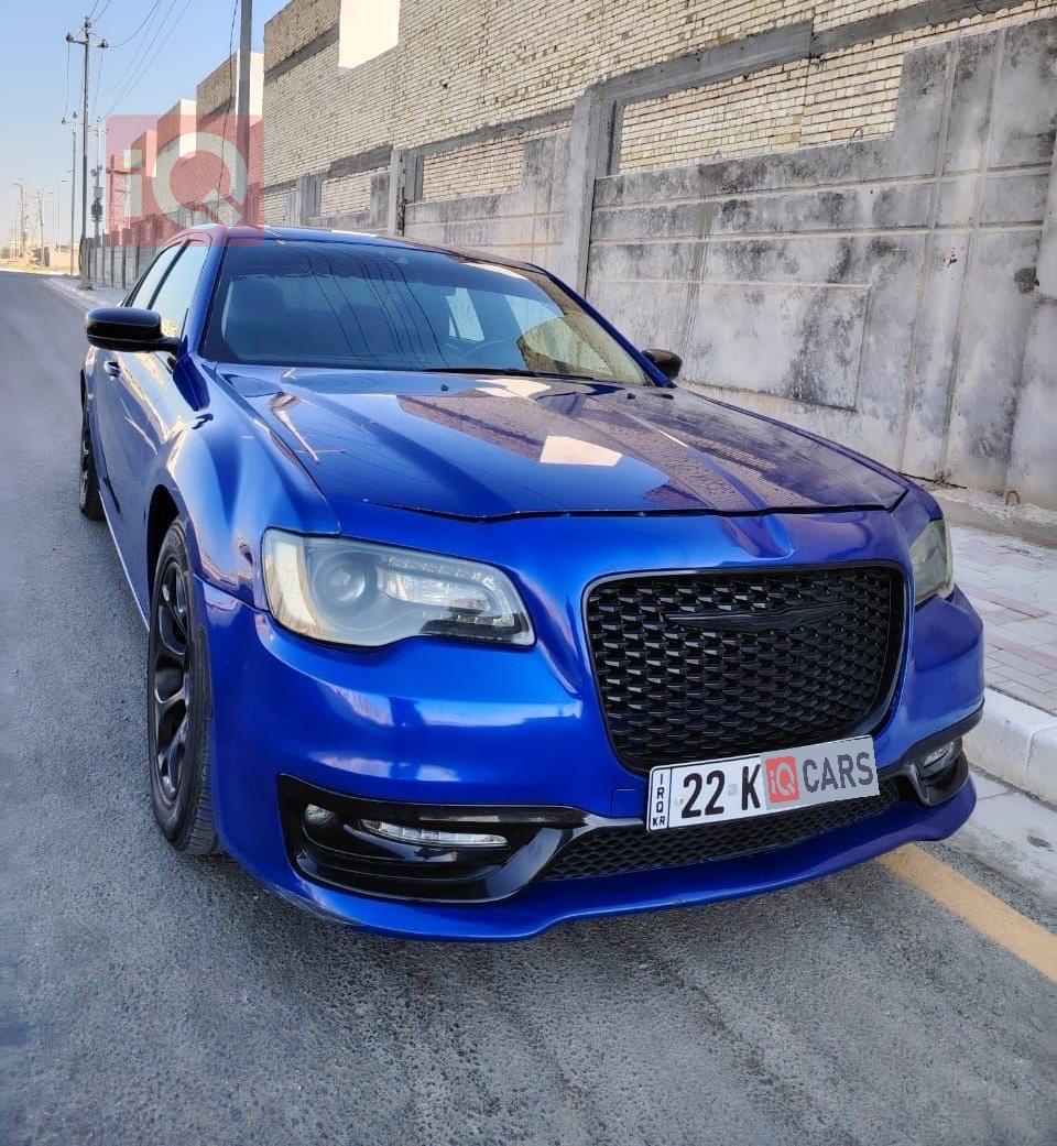 كرايسلر 300
